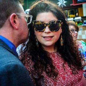 Meet your Posher, Orli